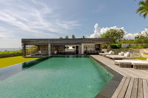 Beachfront Villa in Bali