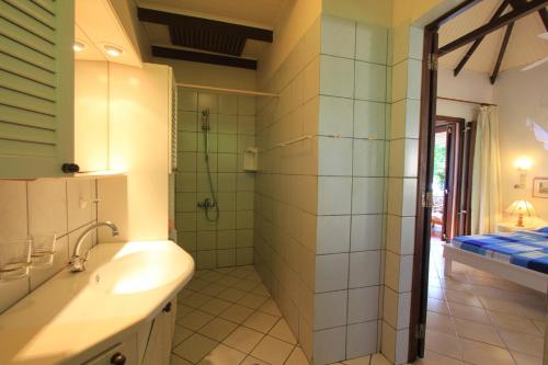 Chanty Beach Lodge
