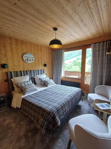 Double or Twin Room with Balcony
