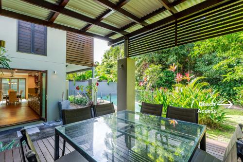 Leilani Tiare - stylish villa on Four Mile Beach - image 3
