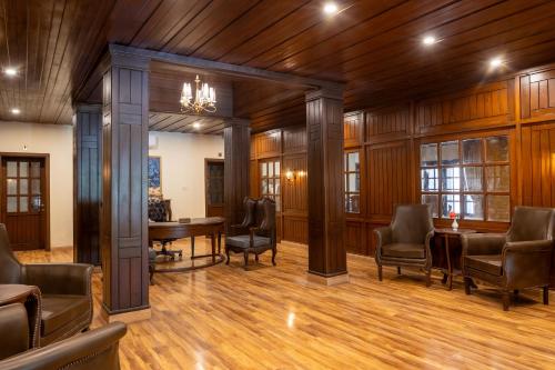 Green Pak Hotel Booni in Chitral