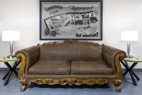 Super 8 by Wyndham Logansport - image 11