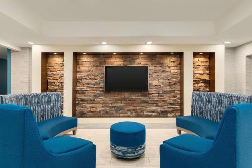 Days Inn & Suites by Wyndham Prattville-Montgomery in Prattville, USA