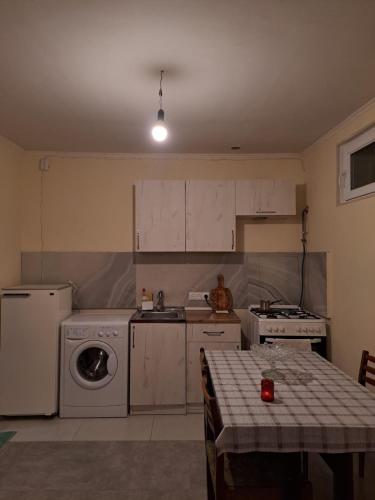 Van Bliss - 10 min away from center, Gyumri (foto 6)