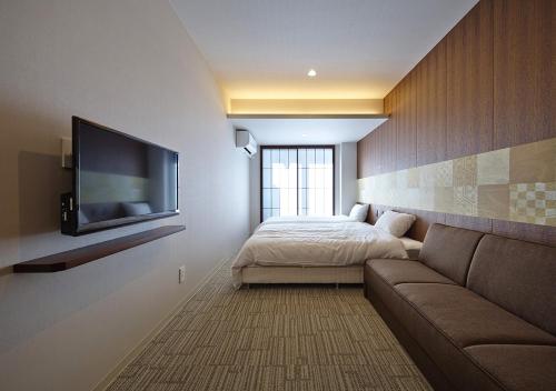 Superior Twin Room image 2