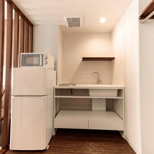 Standard Twin Room image 1