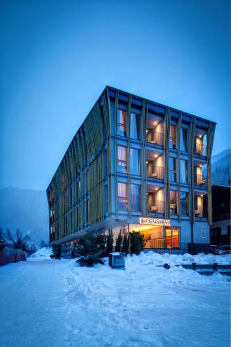 Mountain Design Hotel Eden Selva - 숙소 외관