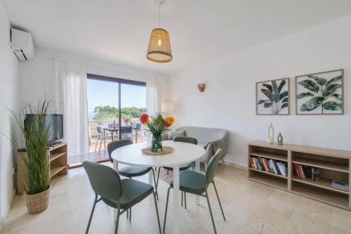 Moderne Ferienwohnung direkt am Strand