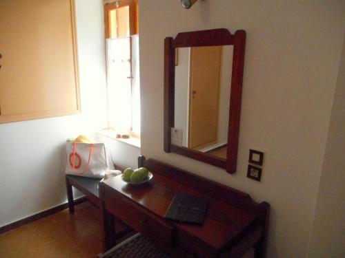 Pythais Hotel - image 12
