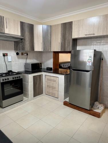 One-Bedroom Apartment image 2