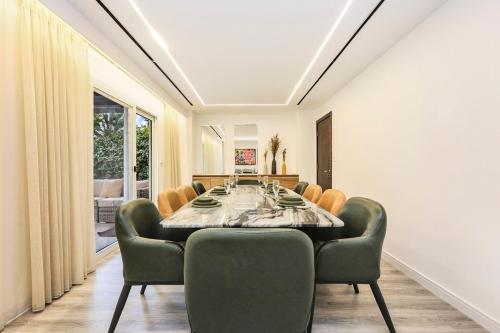 FIRST CLASS Villa Quiet Class in the Meadows, Dubai (photo 7)