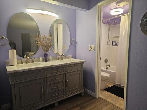 Affordable 2br-2ba Condo - Extra Amenities, Las Vegas (photo 7)