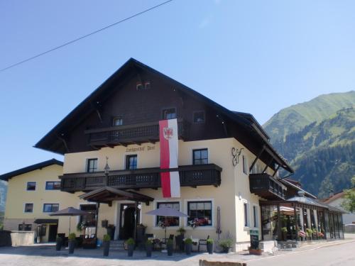 Hotel - Landgasthof Post - Accommodation - Bichlbach