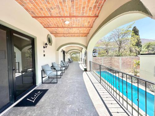 Cozy Studio Suite with Outdoor Pool in Ajijic, Mexico