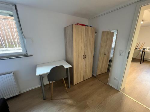 Modernes Untergeschoss-Apartment, Hannover (photo 4)
