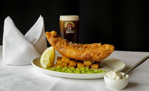 Garrison Hotel - image 14
