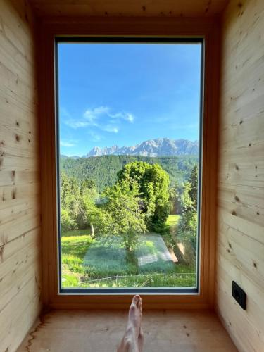 Sauna, VOM REITER, Ferienwohnung am Bauernhof mit Bergblick und privater Infrarotkabine, Inkl Sommercard un in Rohrmoos