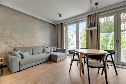 Montevideo Centrum 2 by Grand Apartments, Sopot