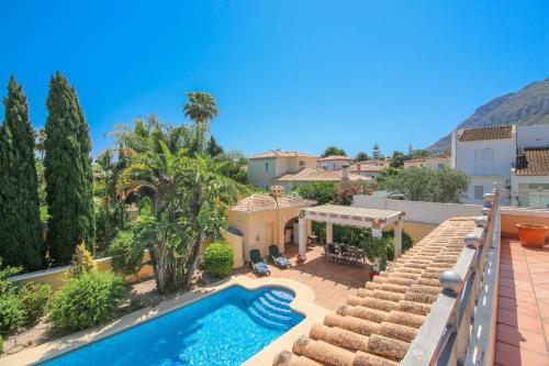 Deluxe Villa image 7