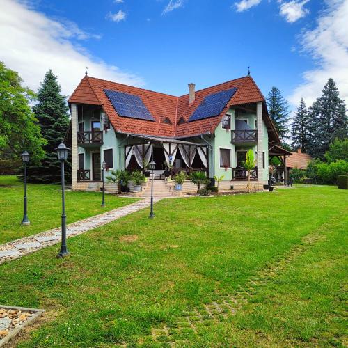 Balaton Garden