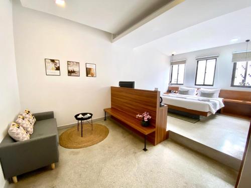 King Suite image 2