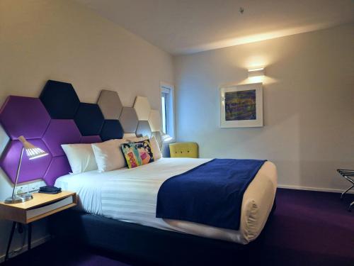 Premium King Room
