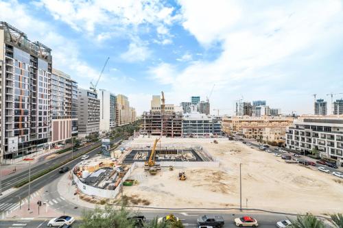 DAYF-AMB Brand New Cozy 1 Bed up to 4 Guests, Dubai (foto 9)