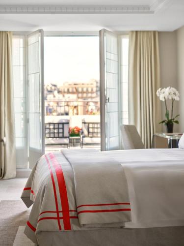 Hôtel Plaza Athénée - Dorchester Collection - image 13