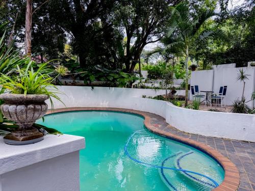 Amoris Guesthouse - Hillcrest Brooklyn in Pretoria