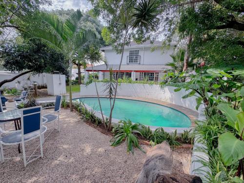 Amoris Guesthouse - Hillcrest Brooklyn in Pretoria