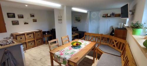 ทัศนียภาพภายนอกโรงแรม, Ferienwohnung Am Dächsberg (Ferienwohnung Am Dachsberg) in เพลาเอิน