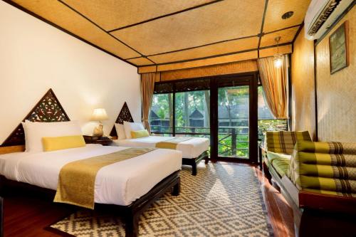 1 queen bed