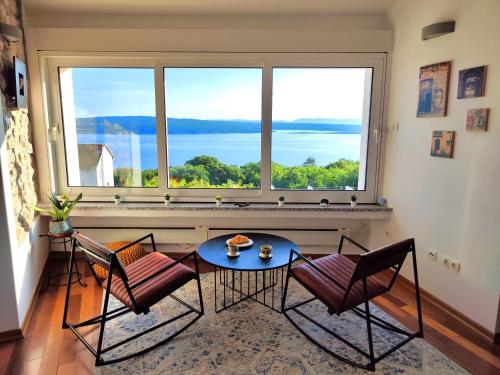 gedeelde lounge/tv-ruimte, Villa Belvedere in Sopaljska