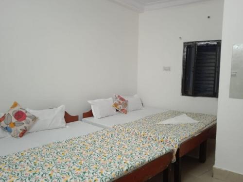 Hotel Shivdev in 우타르카쉬