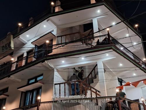 Hotel Shivdev in 우타르카쉬