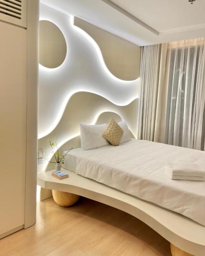 Two-Bedroom Apartment image 5