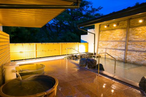 Jinzukyo Kasuga Onsen Tominowa, Tojama (fotografie 8)
