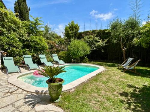 C8 Staywizus - Lovely House Cannes 4 BDR - Pool, AC, Garage & Wifi – khách sạn tại Carnot
