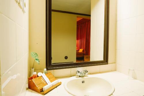 호텔 사히드 토라자 - 화장실