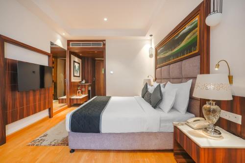 Double Room image 10