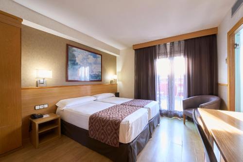 Double or Twin Room with Terrace image 4