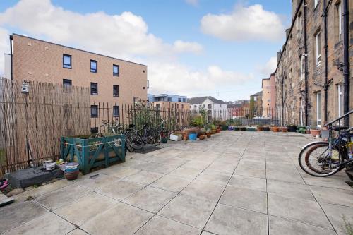 Homely 2BD Flat Heart of Edinburgh, Edinburgh