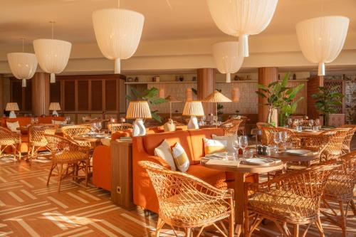 Restaurant, Hotel Villa M Marseille near Parc Borély