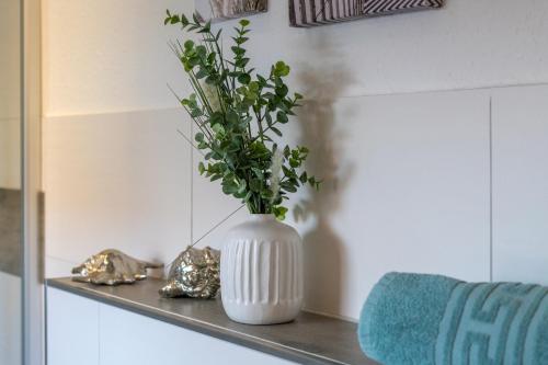 Apartment with Balcony image 6