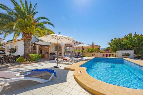Villa with Private Pool image 9