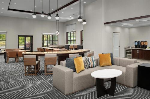 Homewood Suites by Hilton Seattle/Lynnwood - Hotel