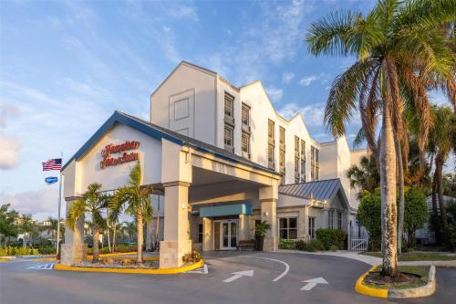 Hampton Inn & Suites Fort Lauderdale Airport in Hollywood, USA