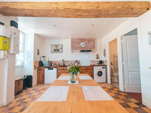 Konyha, Gîte Chez Renée (Gite Chez Renee) in Azay Le Ferron