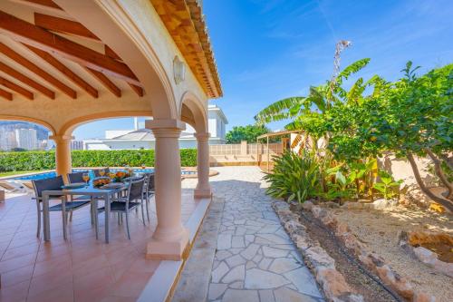 Deluxe Villa image 6