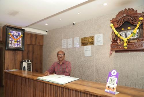 Hotel Ruby Lodging And Boarding in دومبيفلي